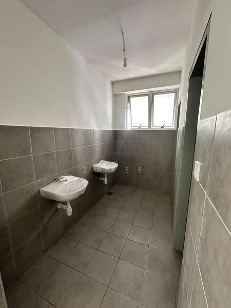 Detached Factory for Rent in Taman Sepang (Sepang) - Zakee Chan - Bathroom - PropertyGuru.com.my
