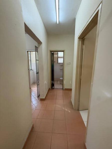 Apartment for Sale at Bayu Puteri 1 - Daniel Yong - Corridor - PropertyGuru.com.my