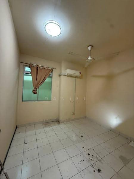 Apartment for Sale at Bayu Puteri 1 - Daniel Yong - Interior - PropertyGuru.com.my
