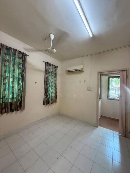 Apartment for Sale at Bayu Puteri 1 - Daniel Yong - Interior - PropertyGuru.com.my