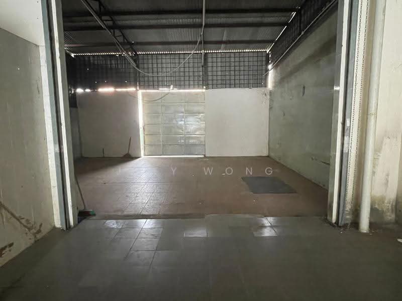 Factory for Rent in Taman Perindustrian Puchong (Puchong) - Joey Wong - Interior - PropertyGuru.com.my