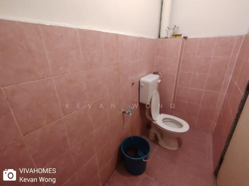 Rumah Teres 2-Tingkat untuk Dijual di Batu Caves (Selangor) - Kevan Wong - Bathroom - PropertyGuru.com.my