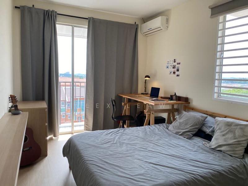 Pangsapuri untuk Dijual di Goodview Heights - Alex Leaw - Bedroom - PropertyGuru.com.my