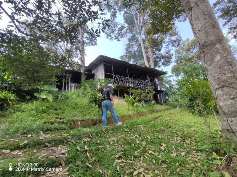 Agricultural Land for Sale in Lenggeng (Negeri Sembilan) - Ahmad Gadafi Md Nor - Exterior - PropertyGuru.com.my