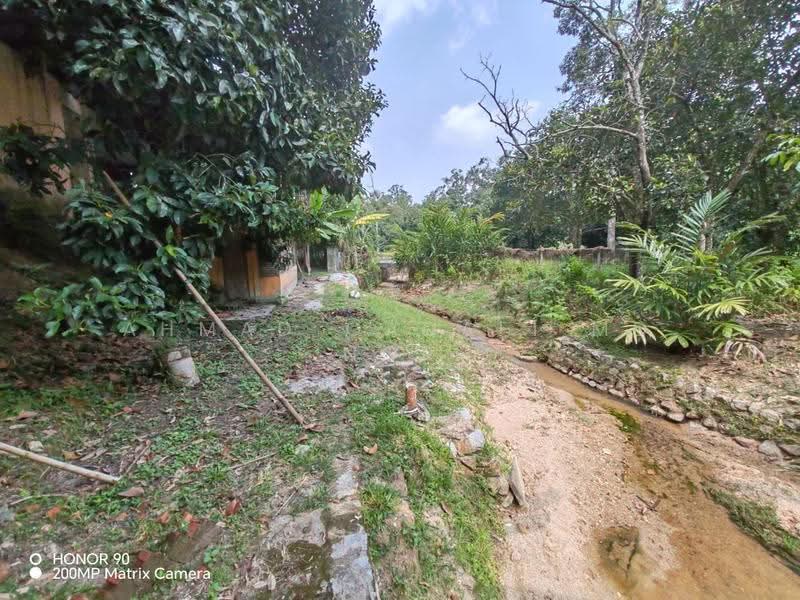 Agricultural Land for Sale in Lenggeng (Negeri Sembilan) - Ahmad Gadafi Md Nor - Exterior - PropertyGuru.com.my