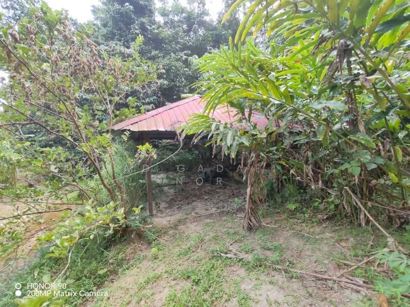 Agricultural Land for Sale in Lenggeng (Negeri Sembilan) - Ahmad Gadafi Md Nor - Exterior - PropertyGuru.com.my