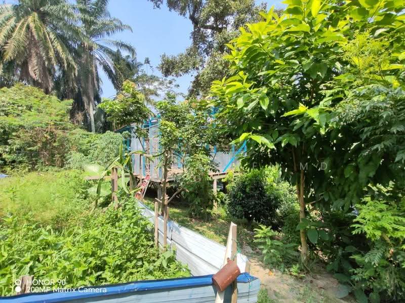 Agricultural Land for Sale in Lenggeng (Negeri Sembilan) - Ahmad Gadafi Md Nor - Exterior - PropertyGuru.com.my