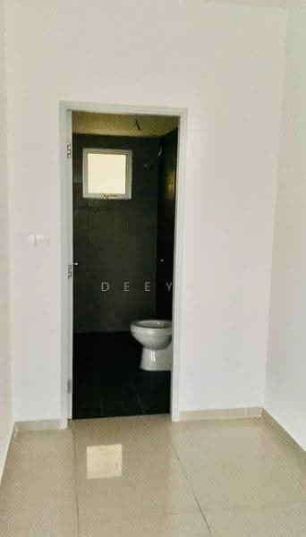 Condominium for Rent at Residensi Dutamas Dahlia - Deeya Yusof - Bathroom - PropertyGuru.com.my