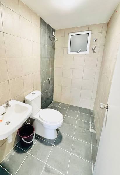 Condominium for Rent at Residensi Dutamas Dahlia - Deeya Yusof - Bathroom - PropertyGuru.com.my