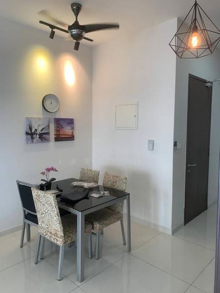 Condominium for Rent at Royal Strand @ Country Garden Danga Bay - Larry Ng - Dining Room - PropertyGuru.com.my