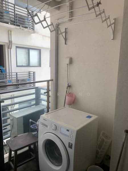 Condominium for Rent at Royal Strand @ Country Garden Danga Bay - Larry Ng - Balcony - PropertyGuru.com.my