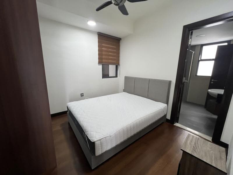 Service Residence for Sale at Serviced Residence @ KL Trillion - GAN ZY - Bedroom - PropertyGuru.com.my