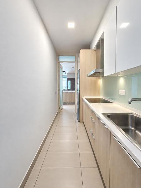 Kondominium untuk Dijual di The Light Collection III - Billy Teh - Kitchen - PropertyGuru.com.my