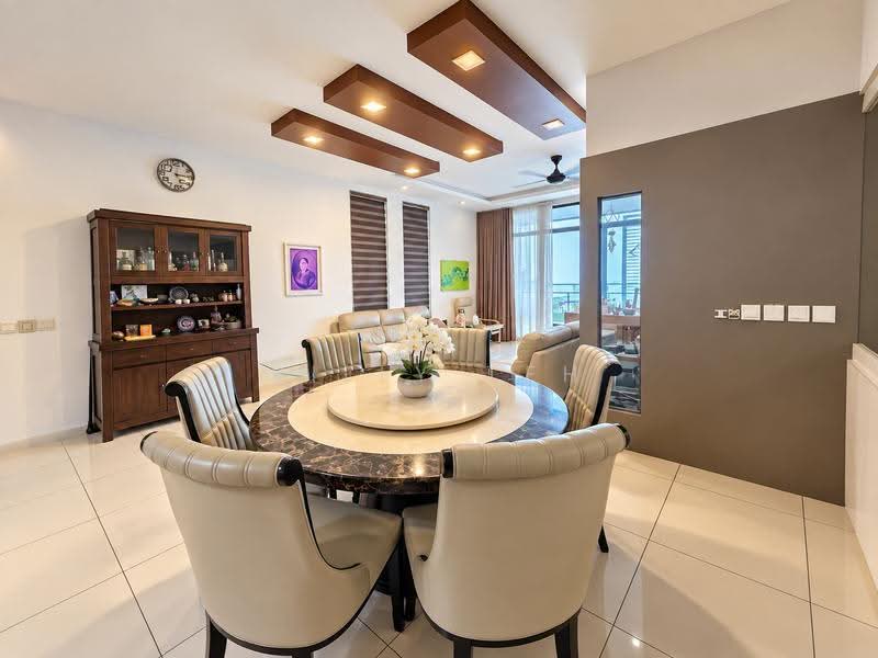 Kondominium untuk Dijual di The Light Collection III - Billy Teh - Dining Room - PropertyGuru.com.my