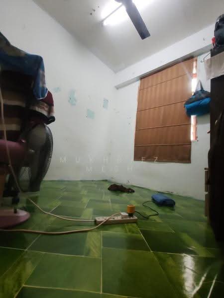 Rumah Flat untuk Dijual di Flat Taman Pelangi Indah - Mukhriez Mesh - Interior - PropertyGuru.com.my