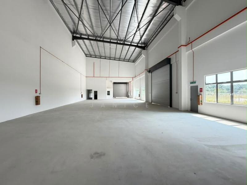 Cluster Factory for Rent in Taman Desa Cemerlang (Ulu Tiram) - Janice . - Interior - PropertyGuru.com.my