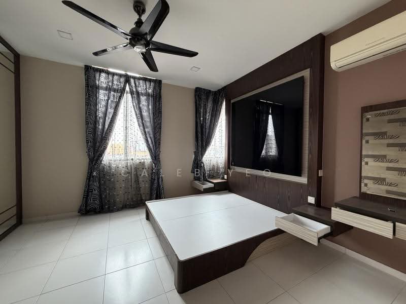 Semi-Detached House for Sale in Bandar Seri Alam (Masai) - Caleb Yeo - Bedroom - PropertyGuru.com.my