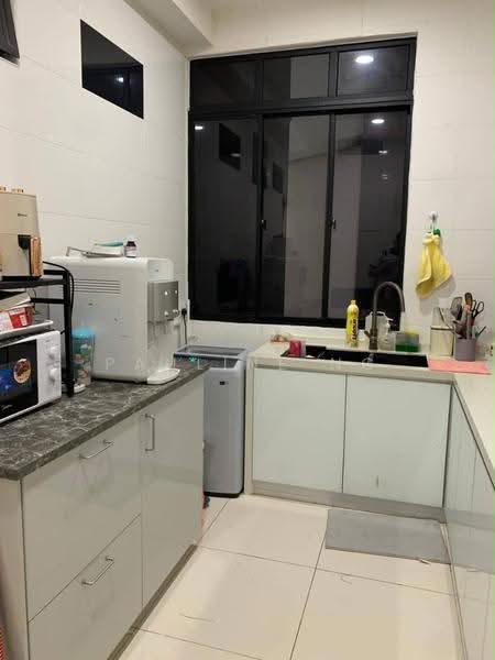 Service Residence for Rent at Midas @ Seri Alam - Pauline Ng - Kitchen - PropertyGuru.com.my