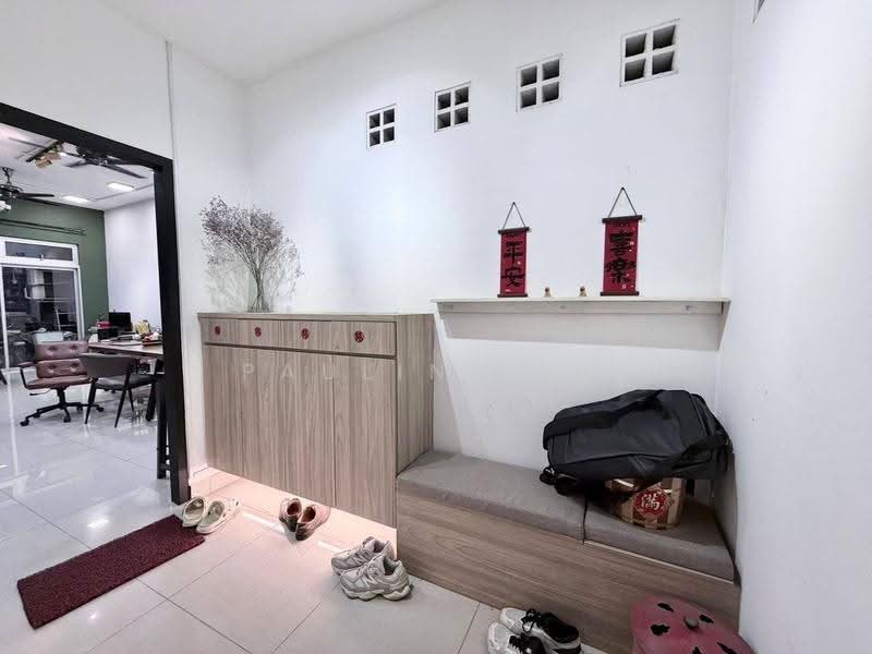2-storey Terraced House for Sale in Johor Bahru (Johor) - Pauline Ng - Entrance - PropertyGuru.com.my