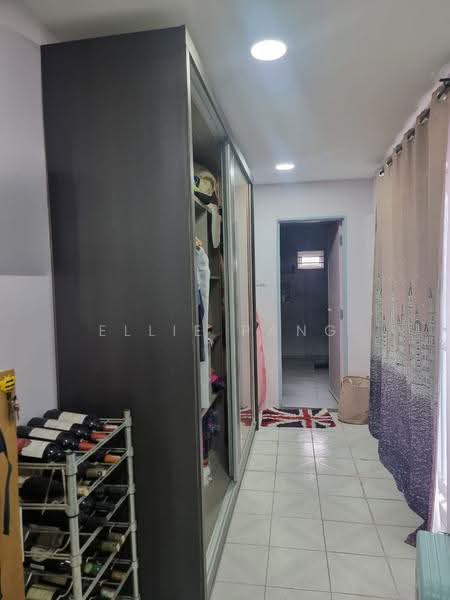 2-storey Terraced House for Sale in Bukit Indah (Ampang) - Ellie Pang - Corridor - PropertyGuru.com.my