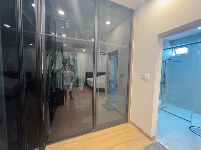 2-storey Terraced House for Sale in Serdang Raya (Seri Kembangan) - Cony Lum - Bedroom - PropertyGuru.com.my
