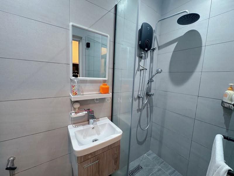 2-storey Terraced House for Sale in Serdang Raya (Seri Kembangan) - Cony Lum - Bathroom - PropertyGuru.com.my