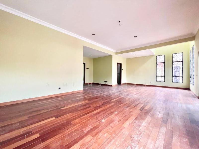 Semi-Detached House for Sale in Taman Melawati (Ulu Kelang) - Aimi Mahirah - Living Room - PropertyGuru.com.my