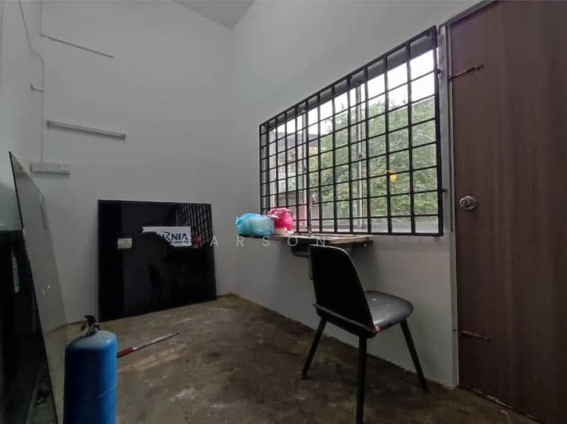 Shop for Rent in Taman Johor Jaya (Johor Bahru) - Carson . - Interior - PropertyGuru.com.my