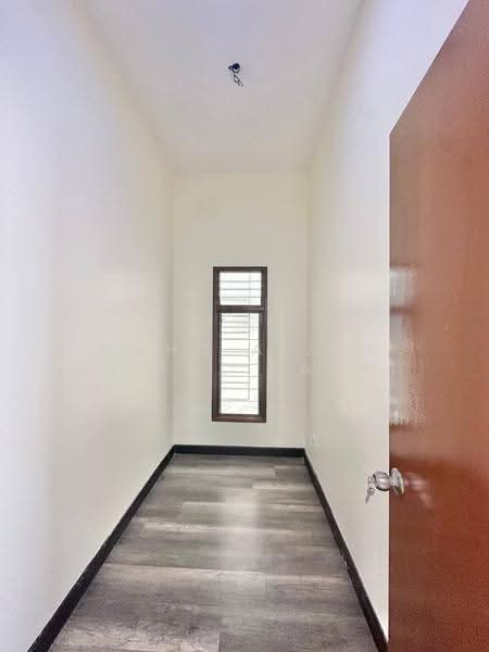 Rumah Teres 1-Tingkat untuk Dijual di Jenjarom (Selangor) - Mohd Aizat Saiful Bahri - Interior - PropertyGuru.com.my