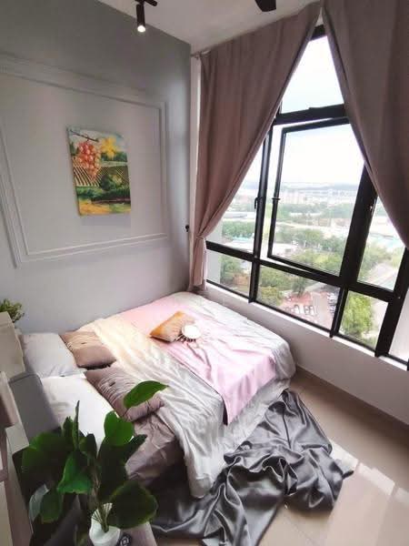 Service Residence for Sale at Twin Tower Residence - Wee Howe - Bedroom - PropertyGuru.com.my