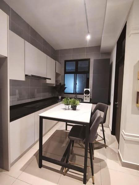 Service Residence for Sale at Twin Tower Residence - Wee Howe - Kitchen - PropertyGuru.com.my