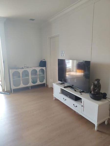 Condominium for Sale at Casa Tropicana - Alan Lee - Living Room - PropertyGuru.com.my