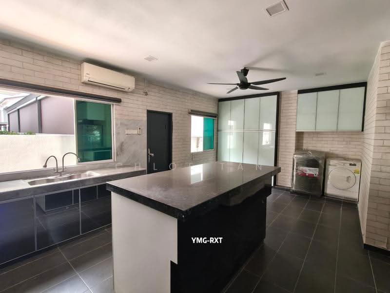 Rumah Berkembar untuk Dijual di Bandar Botanic (Klang) - Chloe Tan - PropertyGuru.com.my