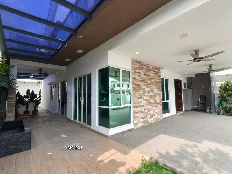 Rumah Berkembar untuk Dijual di Bandar Botanic (Klang) - Chloe Tan - PropertyGuru.com.my