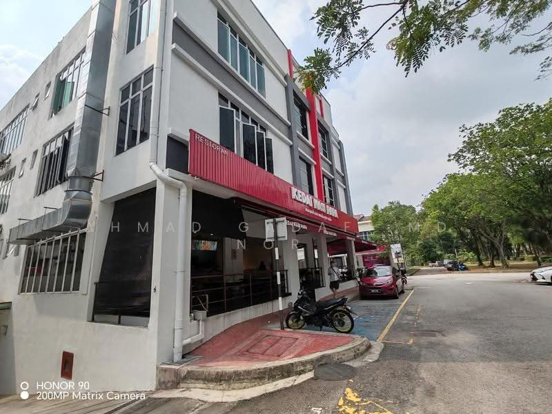 Shop / Office untuk Dijual di Ara Damansara (Selangor) - Ahmad Gadafi Md Nor - Exterior - PropertyGuru.com.my