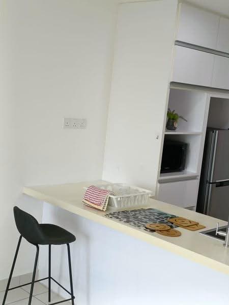 Service Residence for Rent at Southkey Mosaic - Larry Ng - Kitchen - PropertyGuru.com.my