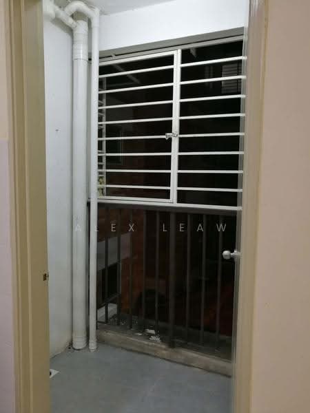 Pangsapuri untuk Dijual di Goodview Heights - Alex Leaw - Balcony - PropertyGuru.com.my