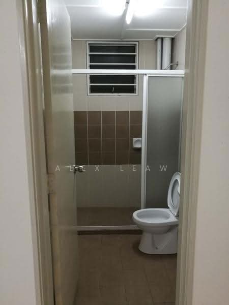 Pangsapuri untuk Dijual di Goodview Heights - Alex Leaw - Bathroom - PropertyGuru.com.my