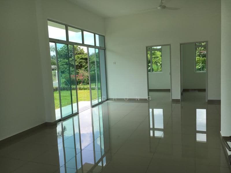 Semi-Detached House for Sale in Dengkil (Selangor) - FB Chong - Living Room - PropertyGuru.com.my