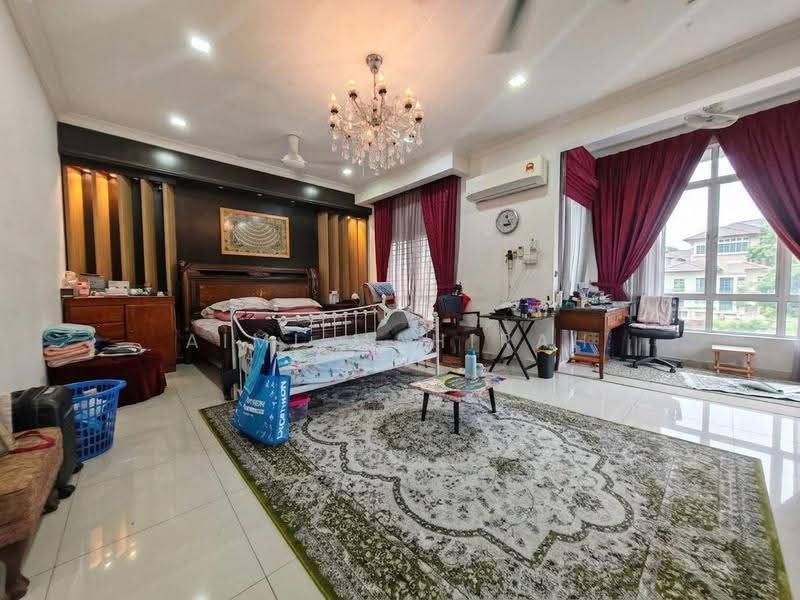 Rumah Berkembar untuk Dijual di Taman Melawati (Ulu Kelang) - Aimi Mahirah - Bedroom - PropertyGuru.com.my
