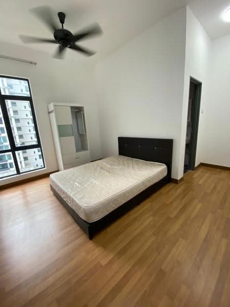 Kediaman Servis untuk Dijual di Amaya Maluri - Olivia Ng - Bedroom - PropertyGuru.com.my