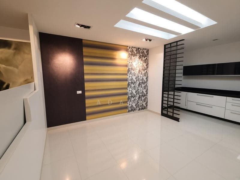 Shop for Sale in Kelana Jaya (Petaling Jaya) - Adam Foo - Interior - PropertyGuru.com.my