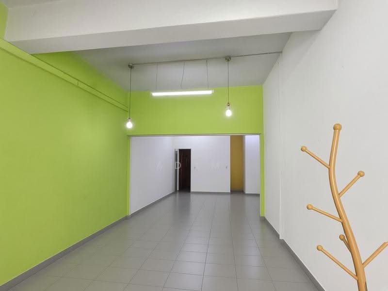 Shop for Sale in Kelana Jaya (Petaling Jaya) - Adam Foo - Interior - PropertyGuru.com.my
