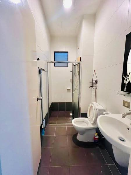 Condominium for Rent at USJ One Park - Twin Villas - Deeya Yusof - Bathroom - PropertyGuru.com.my