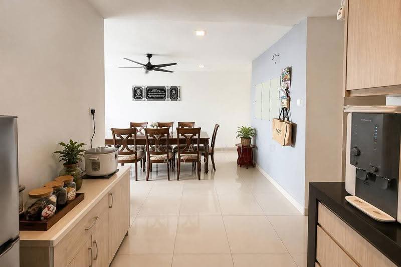 Kondominium untuk Dijual di Suasana Lumayan - Noor Aini Bt Ayob - Dining Room - PropertyGuru.com.my