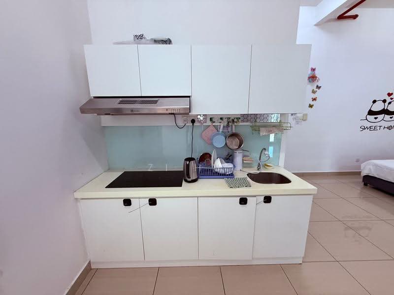Kediaman Servis untuk Dijual di Manhattan - Zi Hui - Kitchen - PropertyGuru.com.my