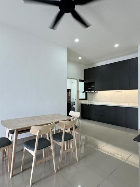 Kediaman Servis untuk Disewa di M Oscar - Anson Ng - Kitchen - PropertyGuru.com.my