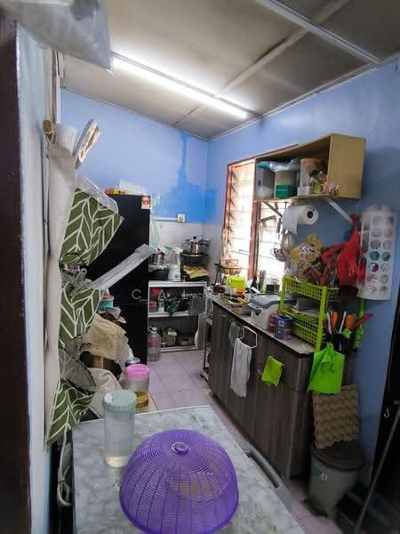 Rumah Teres 1-Tingkat untuk Dijual di Taman Ungku Tun Aminah (Skudai) - Calvin Lee - Kitchen - PropertyGuru.com.my