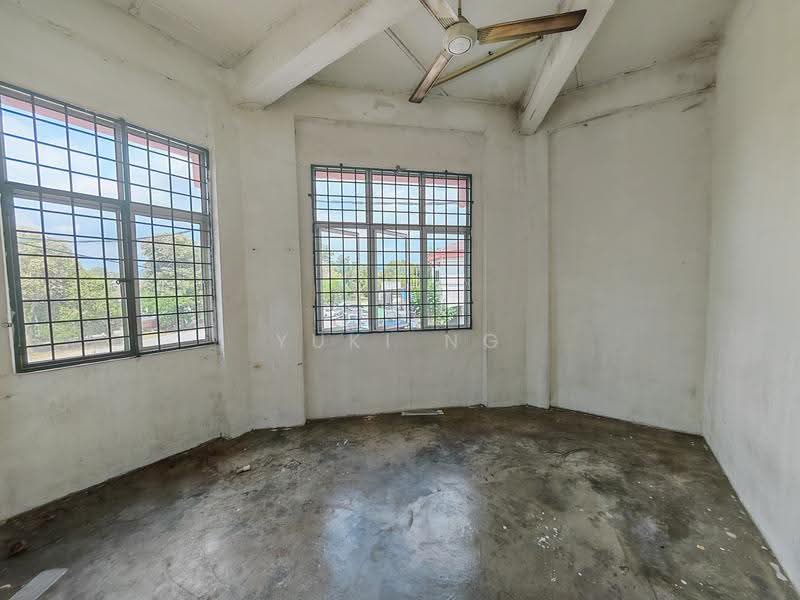 Shop / Office untuk Disewa di Bandar Rinching (Semenyih) - Yuki Ng - Interior - PropertyGuru.com.my