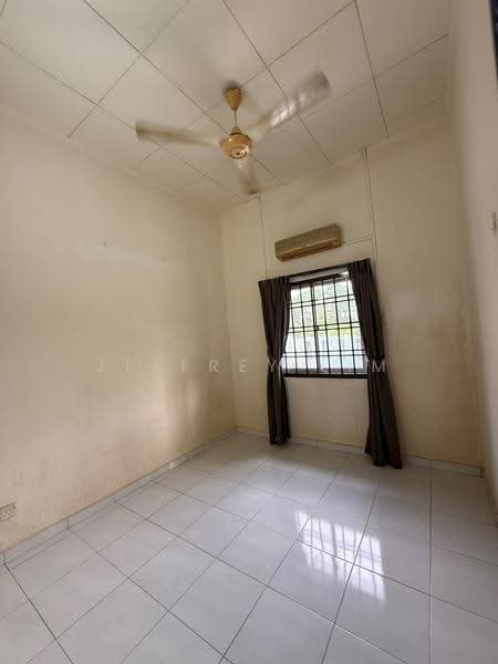 1-storey Terraced House for Sale in Taman Mutiara Rini (Skudai) - Jeffrey Lim - Interior - PropertyGuru.com.my